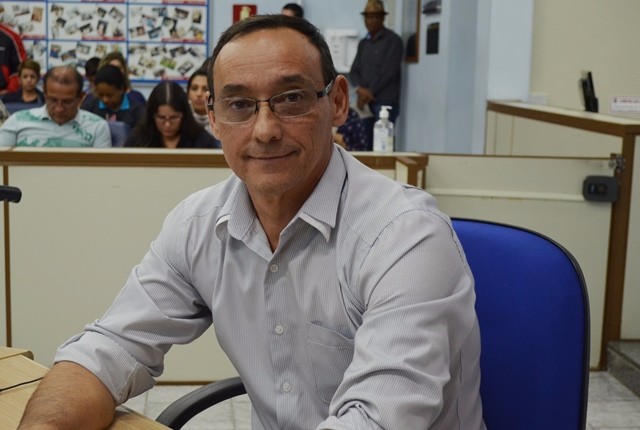 2016525_Prefeito e Diretoria Serviços Urbanos recebem Moção de Congratulação